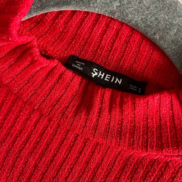 Top - Picture 2 of 2